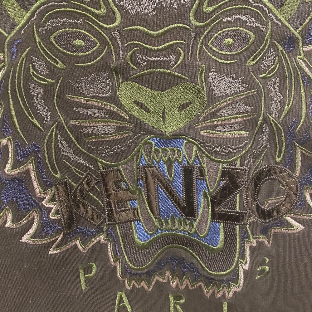 Sweatshirt - Picture 3 of 3